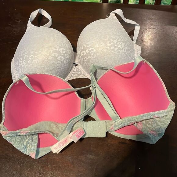 36DD Victoria’s Secret Pink bra bundle of two - Picture 1 of 3